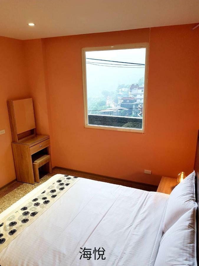 Night Sea Homestay Jiufen Bagian luar foto