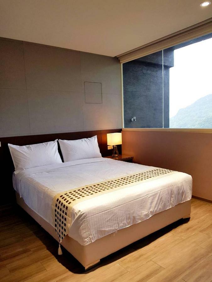 Night Sea Homestay Jiufen Bagian luar foto