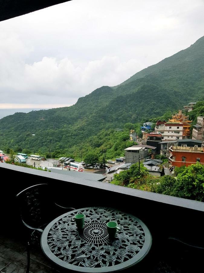 Night Sea Homestay Jiufen Bagian luar foto